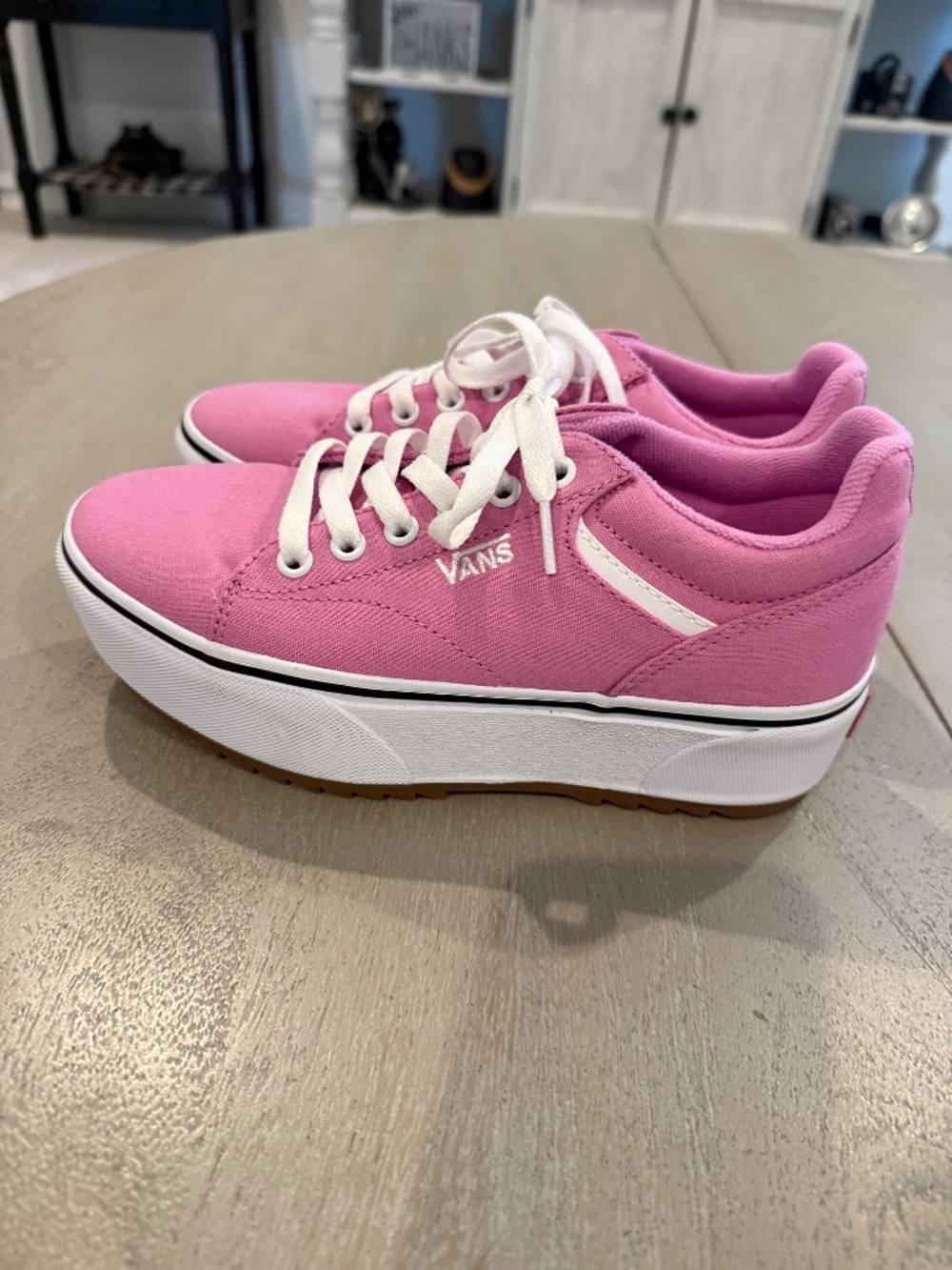 Vans Violet Pink Woman's Sneaker, Sz 6.5 M - Picture 4 of 6